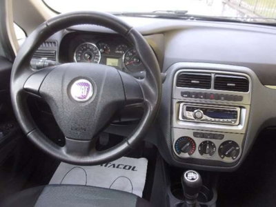 Fiat Grande Punto 1.4 5 porte Dynamic (7)