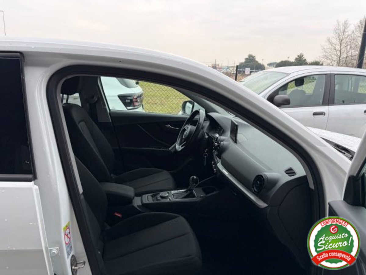 Audi Q2 Q2 1.0 TFSI S tronic Sport (13)