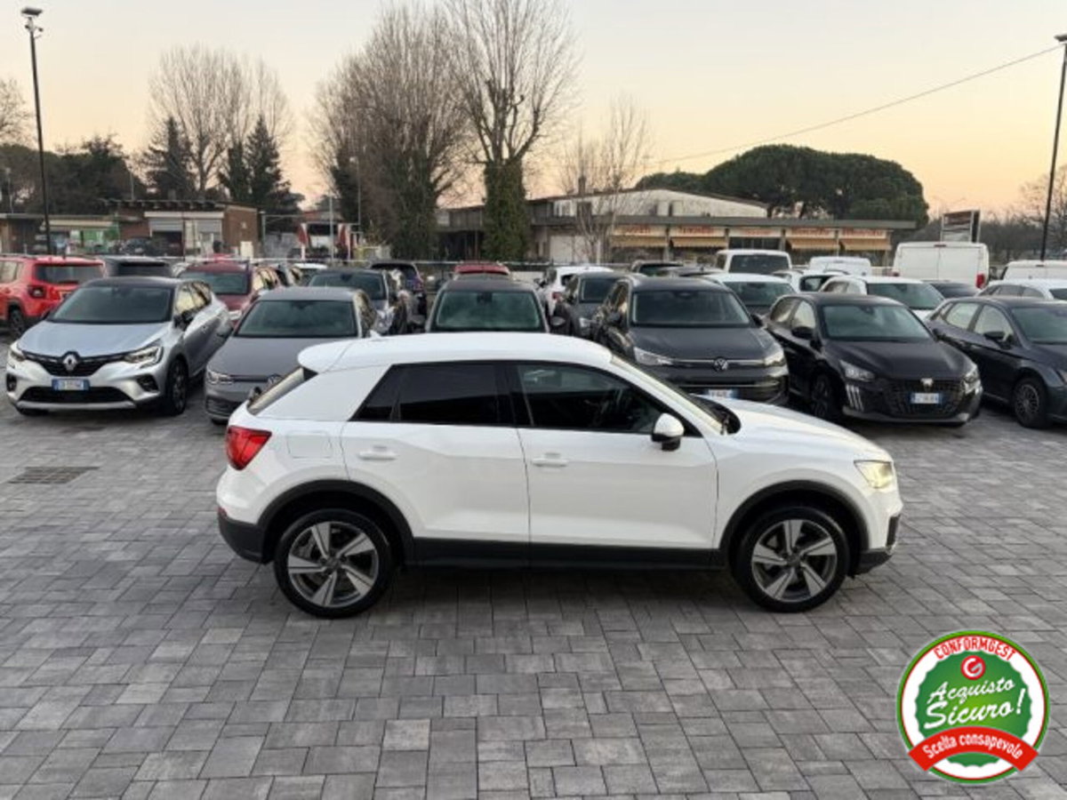 Audi Q2 Q2 1.0 TFSI S tronic Sport (8)