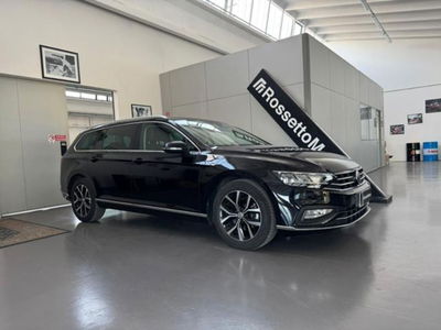 Volkswagen Passat Variant 2.0 TDI SCR EVO DSG Executive usata