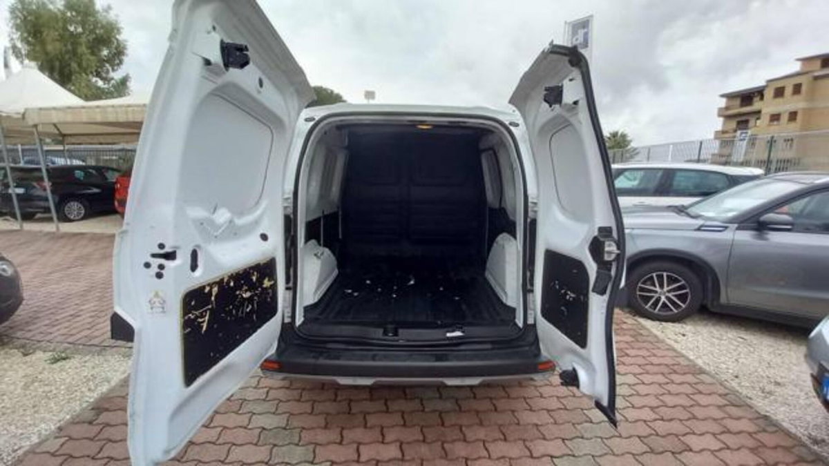 Nissan Townstar van 1.3 130cv L1 Tekna (9)
