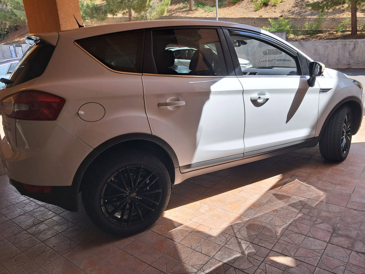 Ford Kuga 2.0 TDCi 163 CV 4WD Titanium DPF (11)