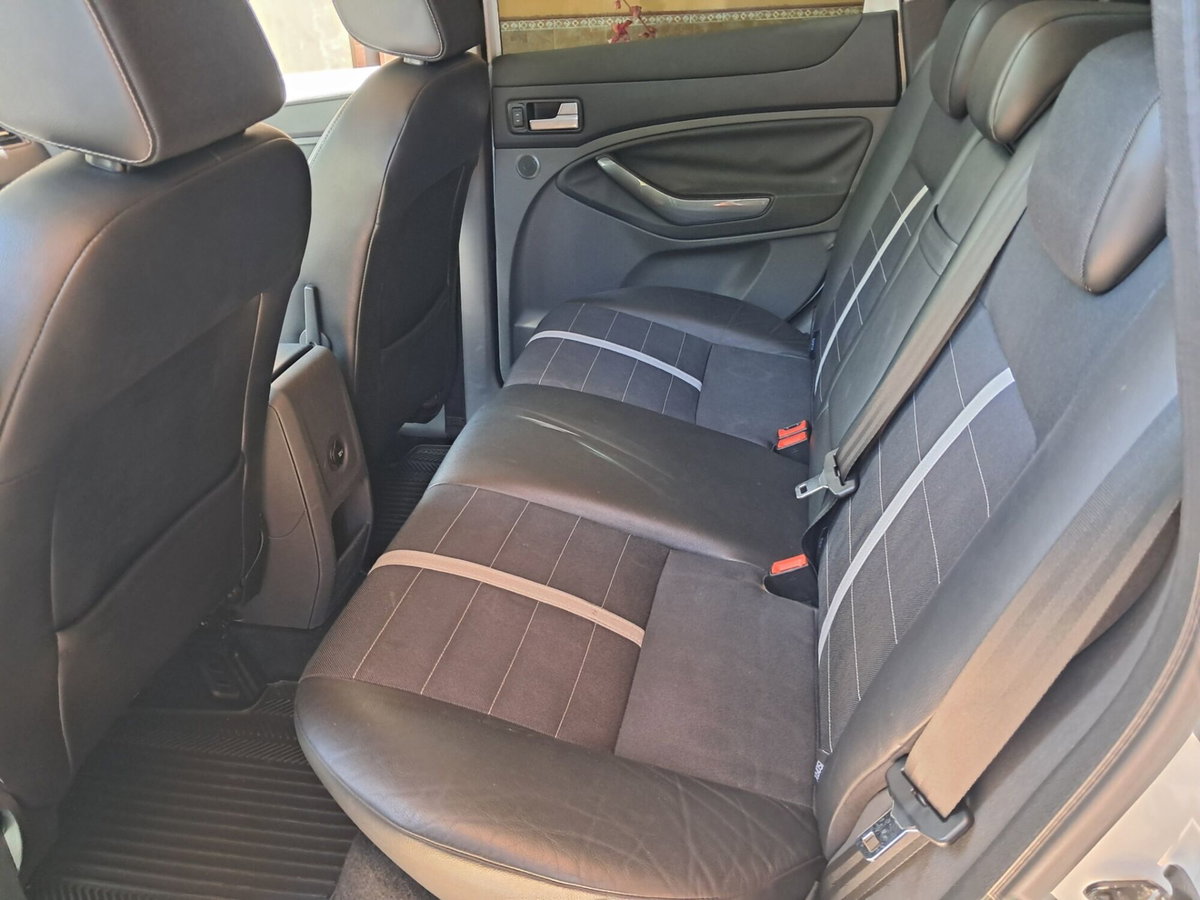 Ford Kuga 2.0 TDCi 163 CV 4WD Titanium DPF (7)