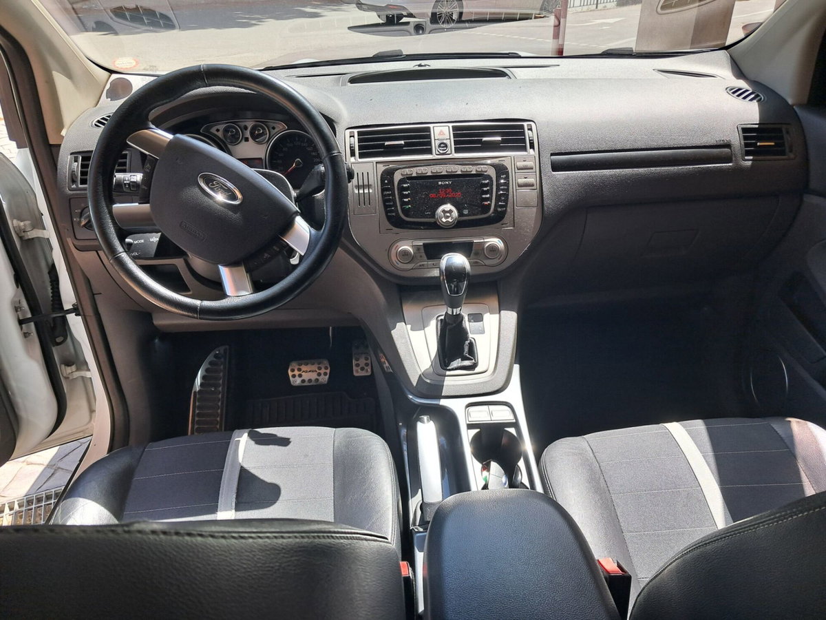 Ford Kuga 2.0 TDCi 163 CV 4WD Titanium DPF (8)