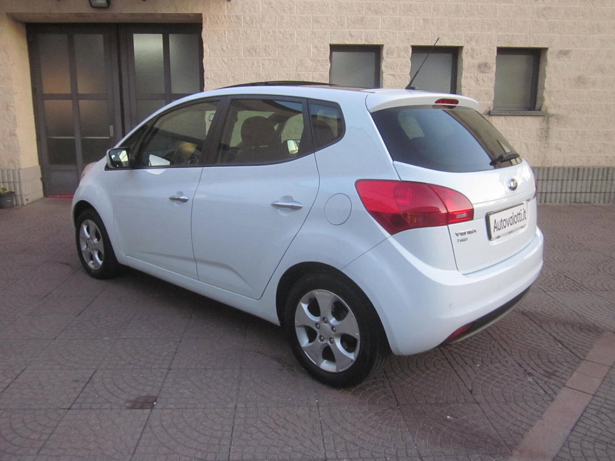 Kia Venga 1.4 CVVT Cool (8)