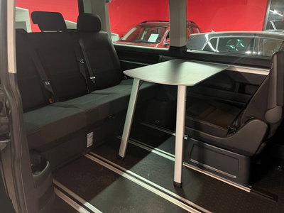 Volkswagen Multivan 2.0 TDI 150CV DSG 4Motion Life (11)