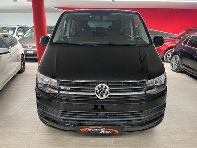 Volkswagen Multivan 2.0 TDI 150CV DSG 4Motion Life (2)