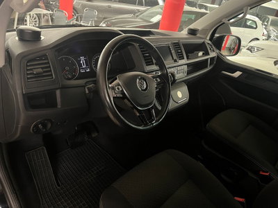 Volkswagen Multivan 2.0 TDI 150CV DSG 4Motion Life (6)