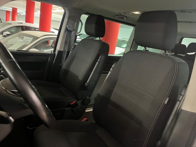 Volkswagen Multivan 2.0 TDI 150CV DSG 4Motion Life (7)