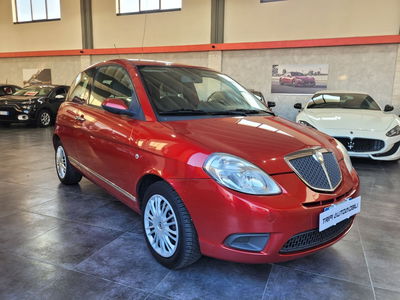Lancia Ypsilon 1.4 Argento usata