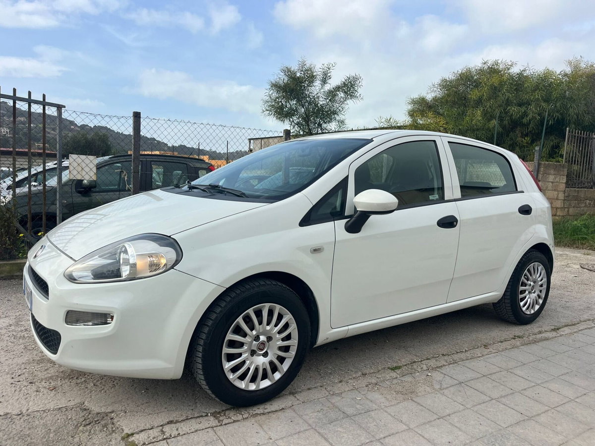 Fiat Punto 1.2 8V 5 porte Lounge (2)