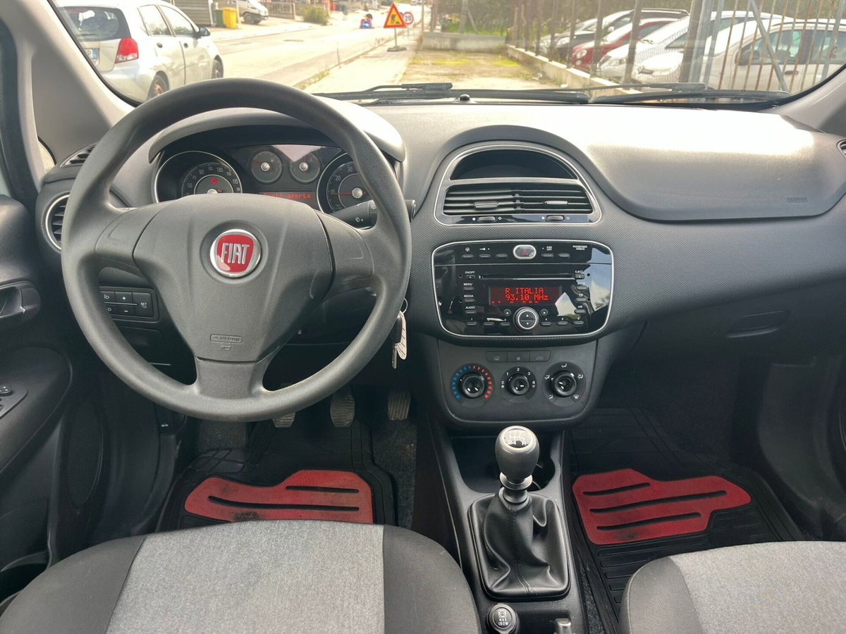 Fiat Punto 1.2 8V 5 porte Lounge (8)