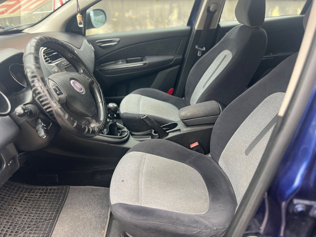 Fiat Bravo 1.9 MJT 120 CV Active (7)