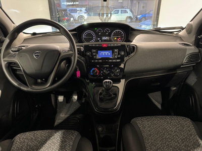 Lancia Ypsilon 1.0 FireFly 5 porte S&S Hybrid Ecochic Silver (7)