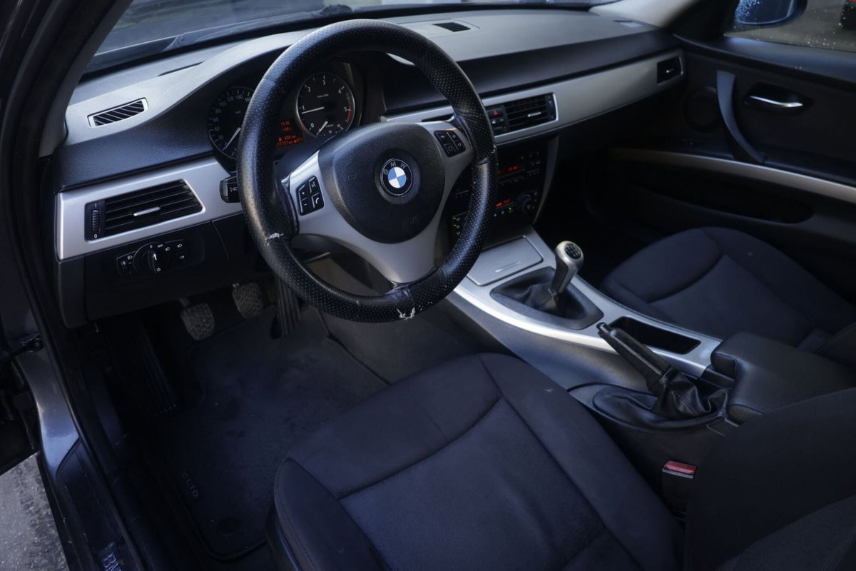 BMW Serie 3 Touring 320d cat  MSport (14)