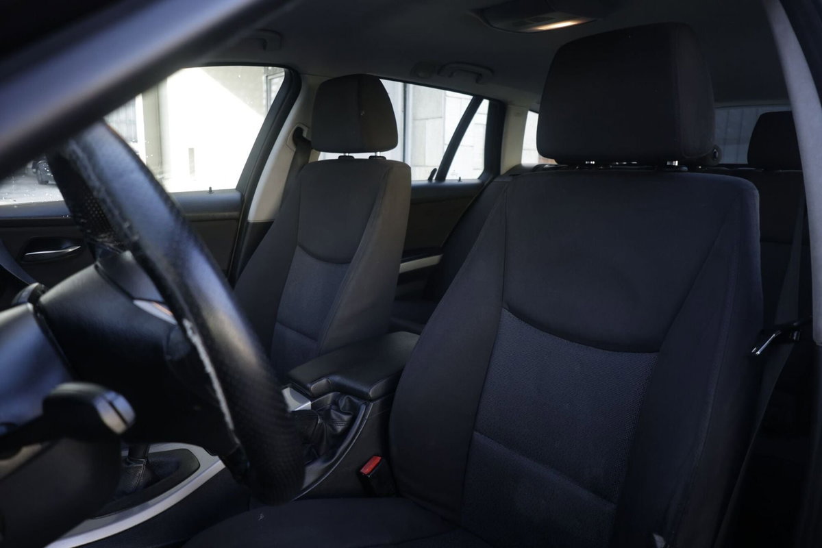BMW Serie 3 Touring 320d cat  MSport (16)