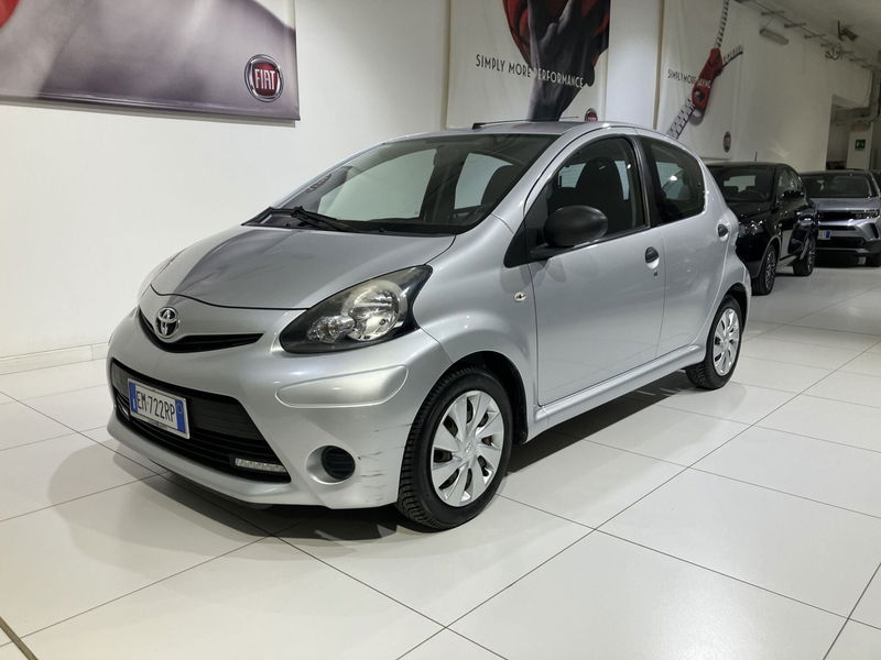 Toyota Aygo 1.0 12V VVT-i 5 porte Active