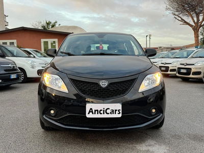 Lancia Ypsilon 1.2 69 CV 5 porte S&S Elefantino Blu usata