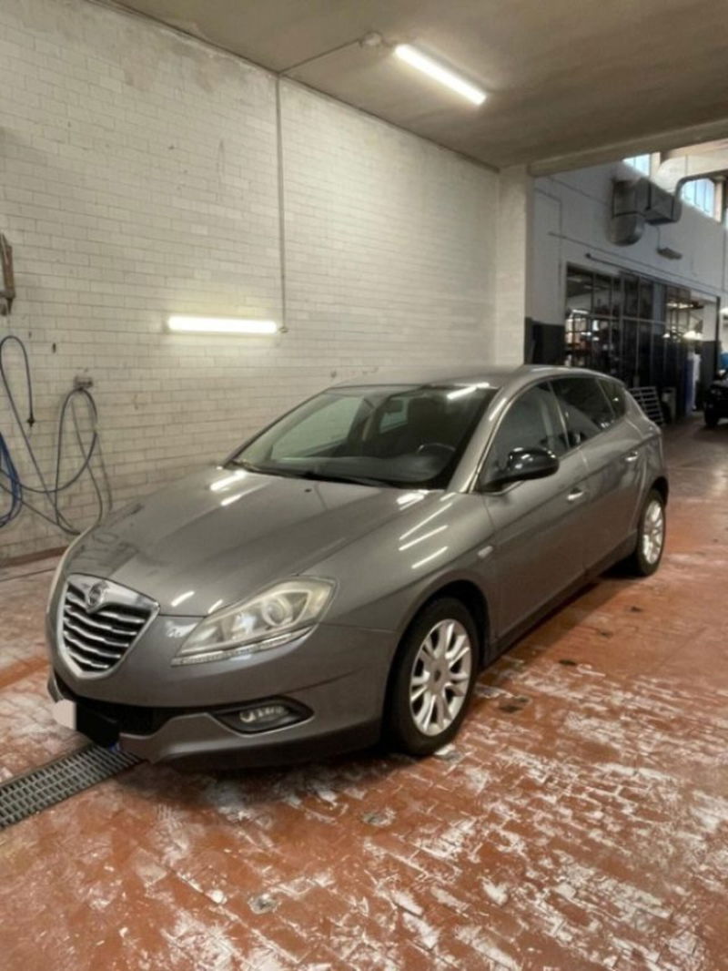 Lancia Delta 1.6 MJT DPF 105 CV Steel