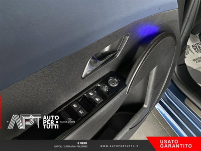 Lancia Ypsilon 1.2 mhev Edizione Cassina e-dct (8)