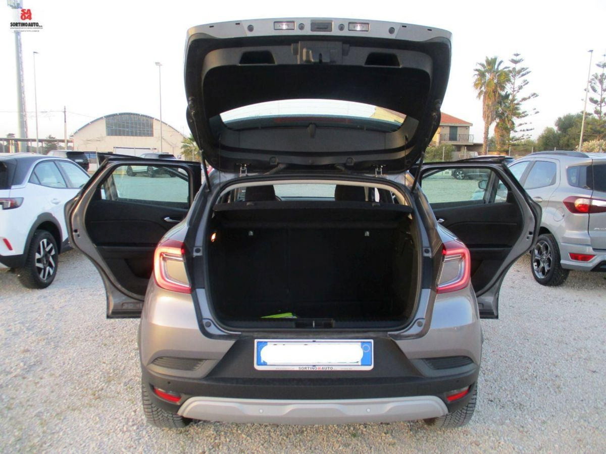 Renault Captur TCe 90 CV Techno (17)