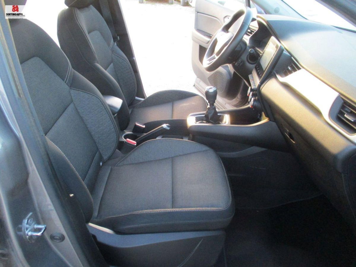 Renault Captur TCe 90 CV Techno (19)