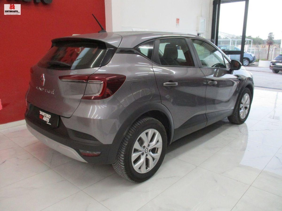 Renault Captur TCe 90 CV Techno (2)