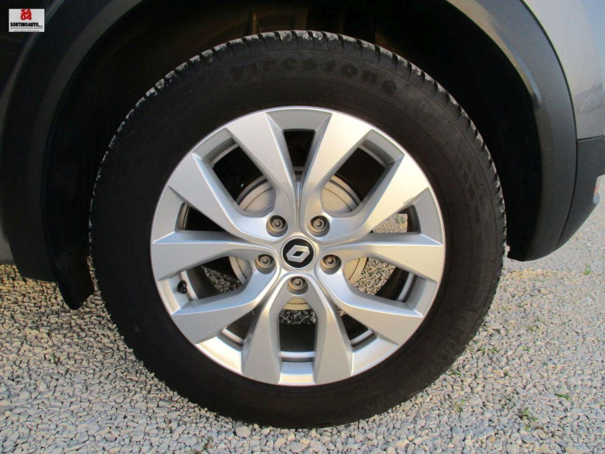 Renault Captur TCe 90 CV Techno (7)