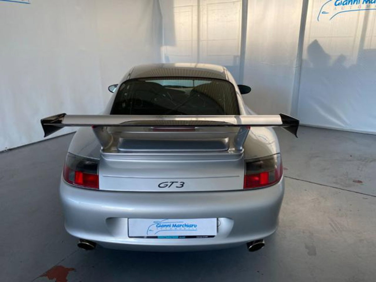 Porsche 911 Coupé GT3 cat (6)