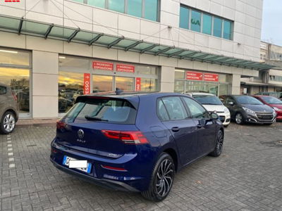Volkswagen Golf Variant 1.0 eTSI EVO DSG Life usata