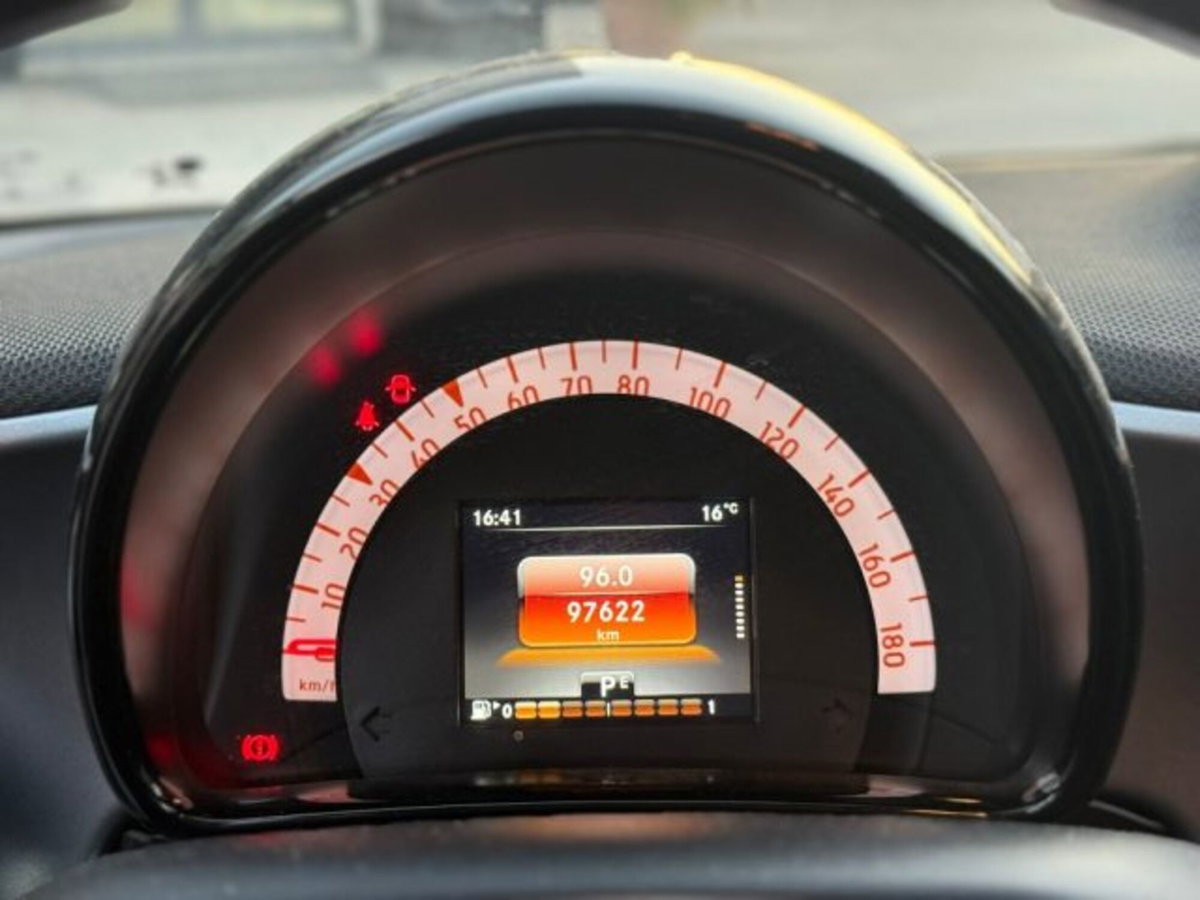 smart forfour forfour 70 1.0 twinamic Passion (18)