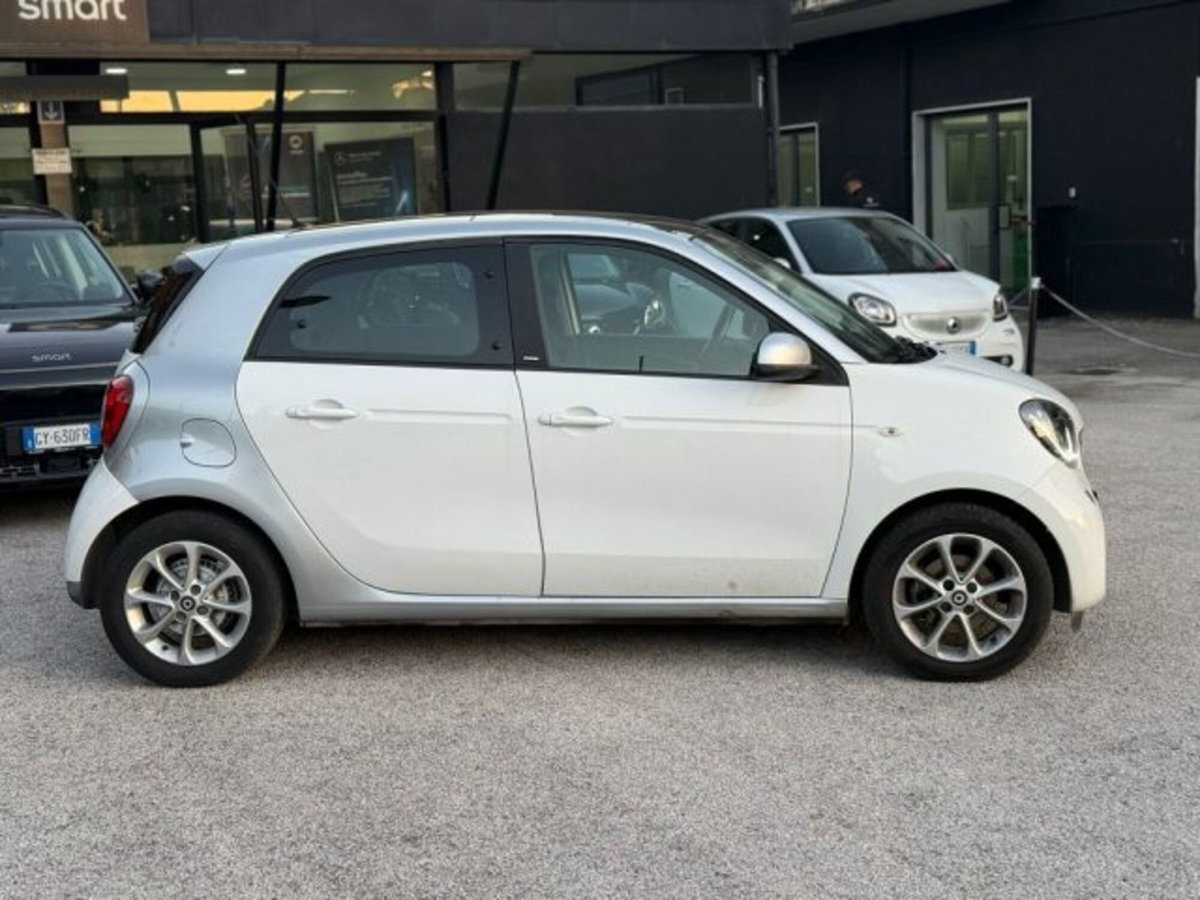 smart forfour forfour 70 1.0 twinamic Passion (2)