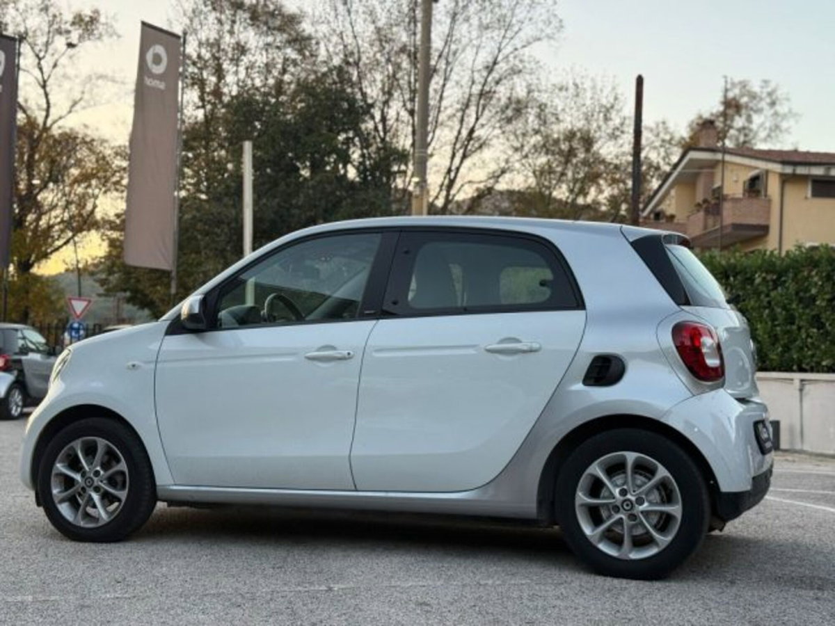 smart forfour forfour 70 1.0 twinamic Passion (5)