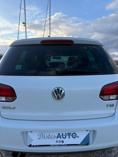 Volkswagen Golf 1.4 TSI 122CV 5p. Highline (9)