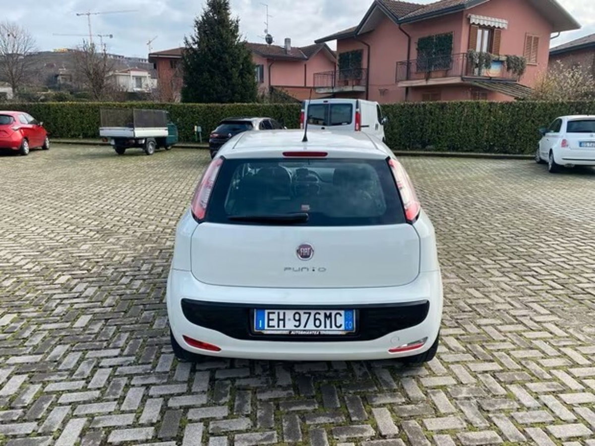 Fiat Punto Evo 1.3 Mjt 95 CV DPF 3 porte S&S Dualogic Dynamic (4)