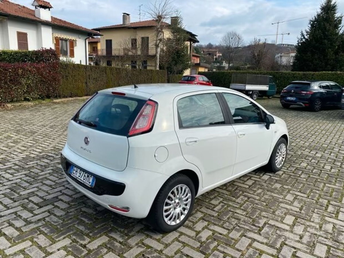 Fiat Punto Evo 1.3 Mjt 95 CV DPF 3 porte S&S Dualogic Dynamic (5)