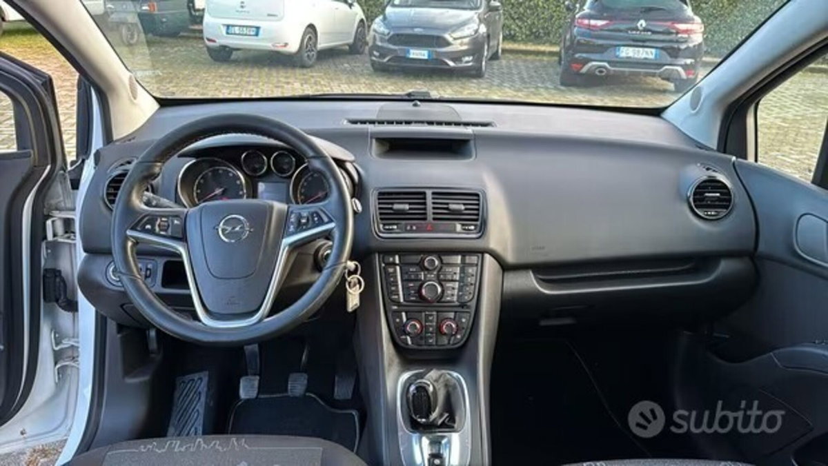 Opel Meriva 1.4 Turbo 120CV Cosmo (10)