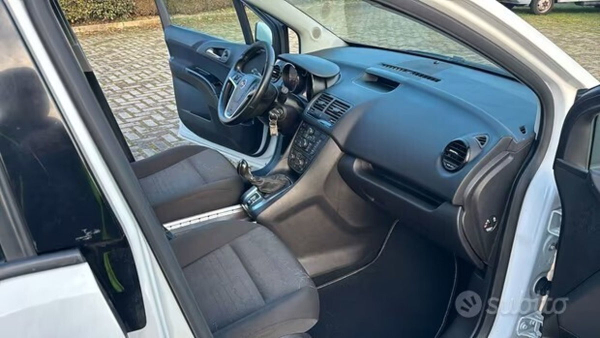 Opel Meriva 1.4 Turbo 120CV Cosmo (12)
