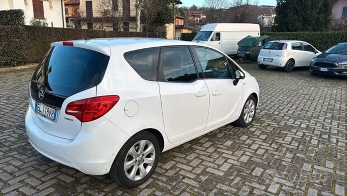 Opel Meriva 1.4 Turbo 120CV Cosmo (5)