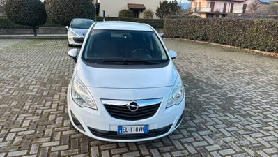 Opel Meriva 1.4 Turbo 120CV Cosmo (8)