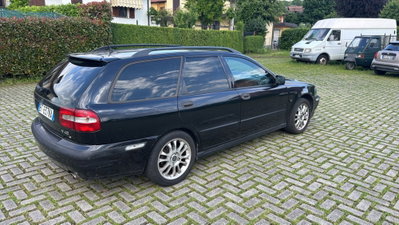 Volvo V40 1.8 16V cat (5)