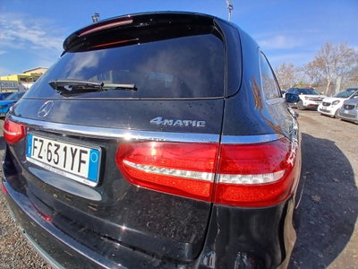 Mercedes-Benz Classe E Station Wagon 220 d 4Matic Auto Premium Plus (14)