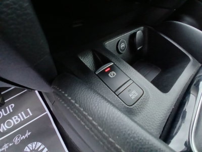 Nissan Qashqai 1.3 DIG-T 140 CV N-Connecta (18)