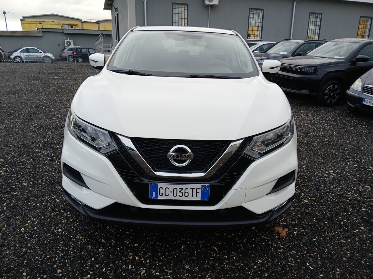 Nissan Qashqai 1.3 DIG-T 140 CV N-Connecta (2)