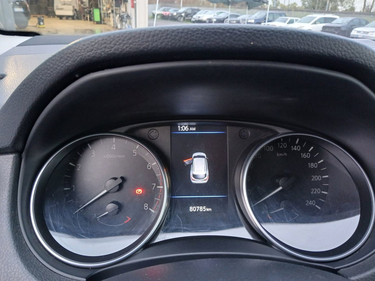 Nissan Qashqai 1.3 DIG-T 140 CV N-Connecta (20)
