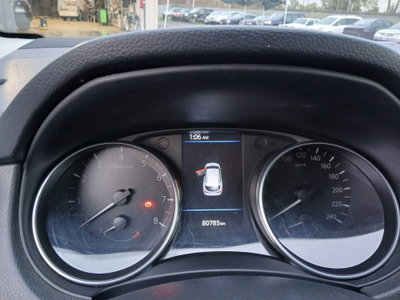 Nissan Qashqai 1.3 DIG-T 140 CV N-Connecta (20)