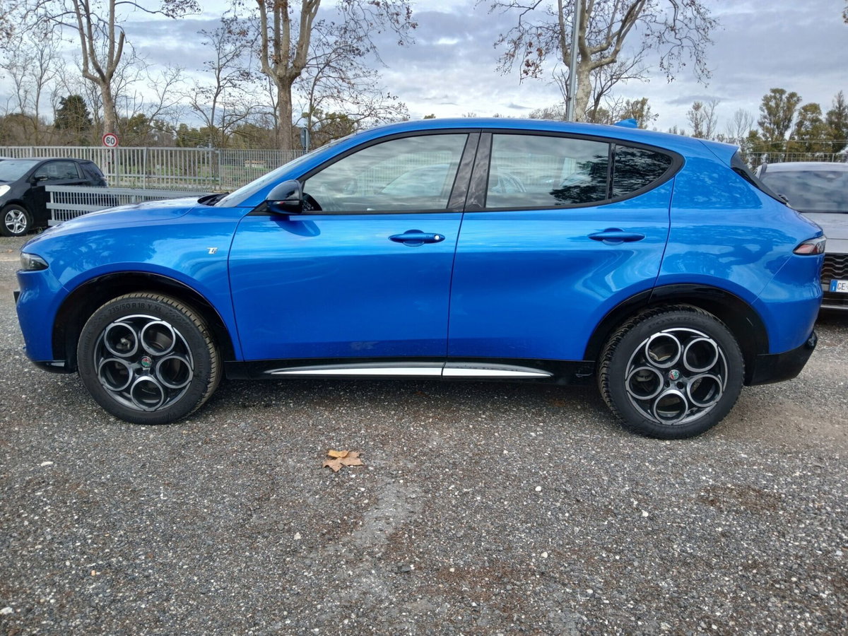 Alfa Romeo Tonale 1.6 Veloce 130cv tct6 (8)
