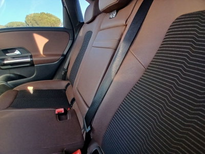 Mercedes-Benz Classe B 180 d Automatic Premium (16)