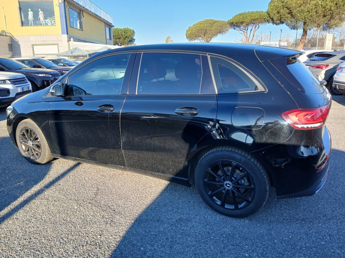 Mercedes-Benz Classe B 180 d Automatic Premium (7)