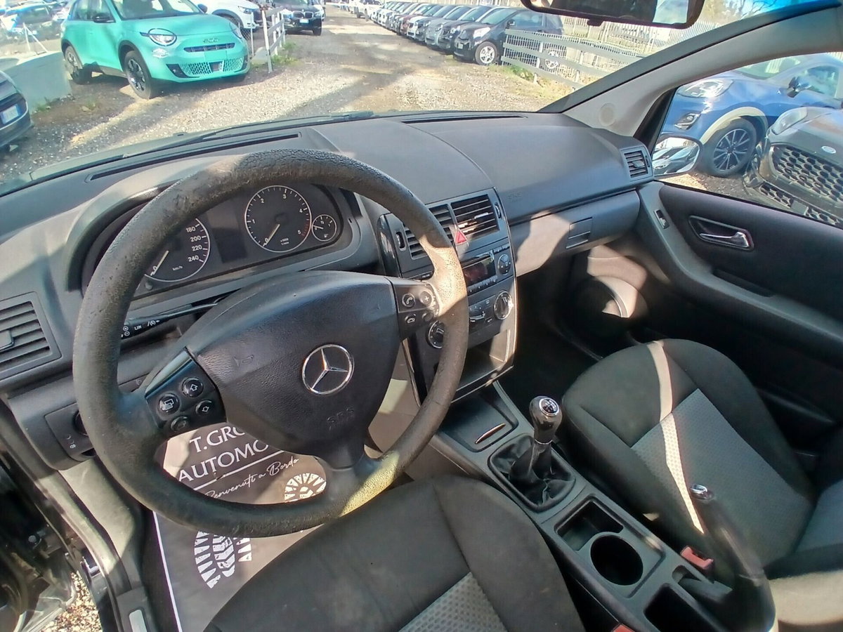 Mercedes-Benz Classe A 180 CDI Classic (10)